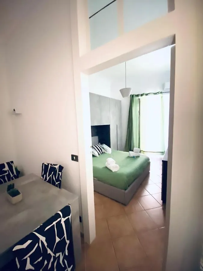 Skip Intro Apartment Taormina