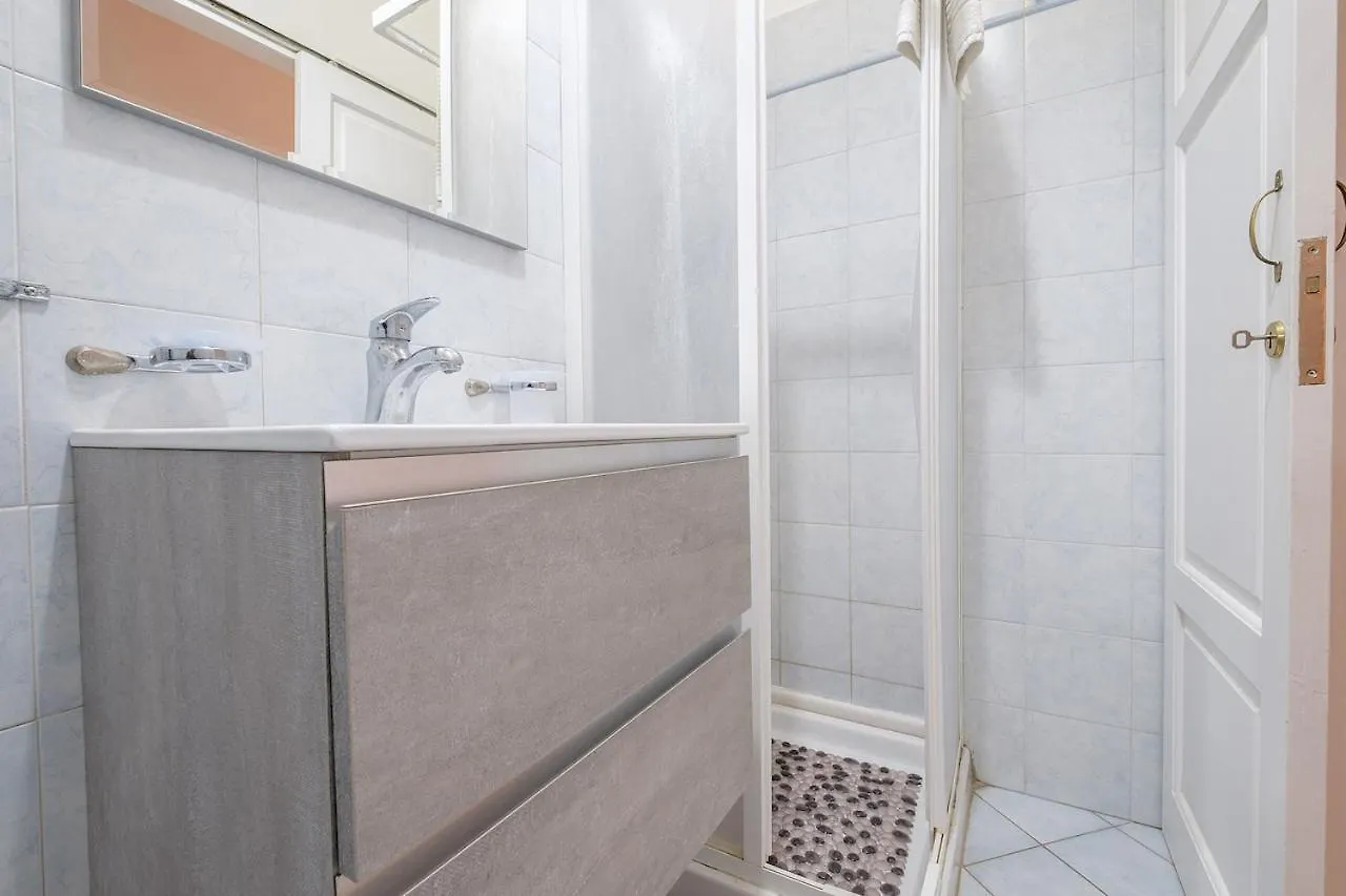 Skip Intro Apartment Taormina