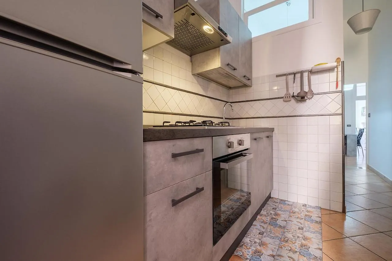 Skip Intro Apartment Taormina