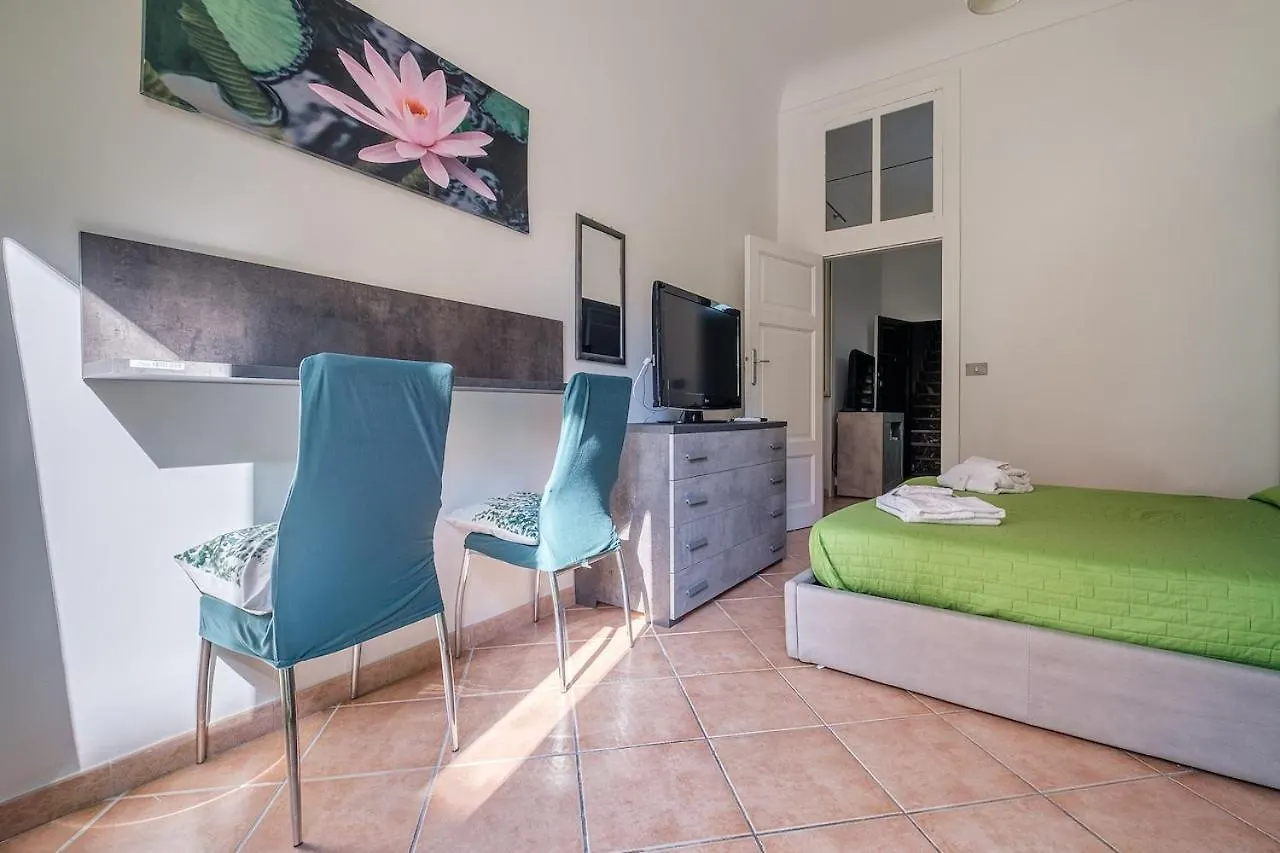 Skip Intro Apartment Taormina